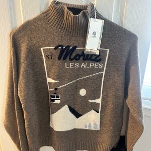 Graphic Knit Sweater in Brown and White